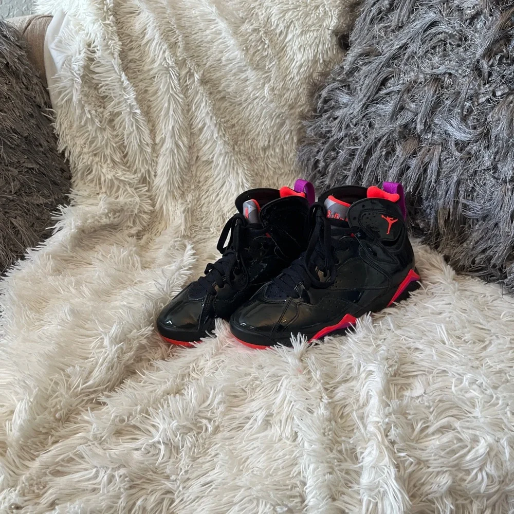 Air Jordon 7 Retro “Black Gloss” Size 5 - Picture 1 of 4